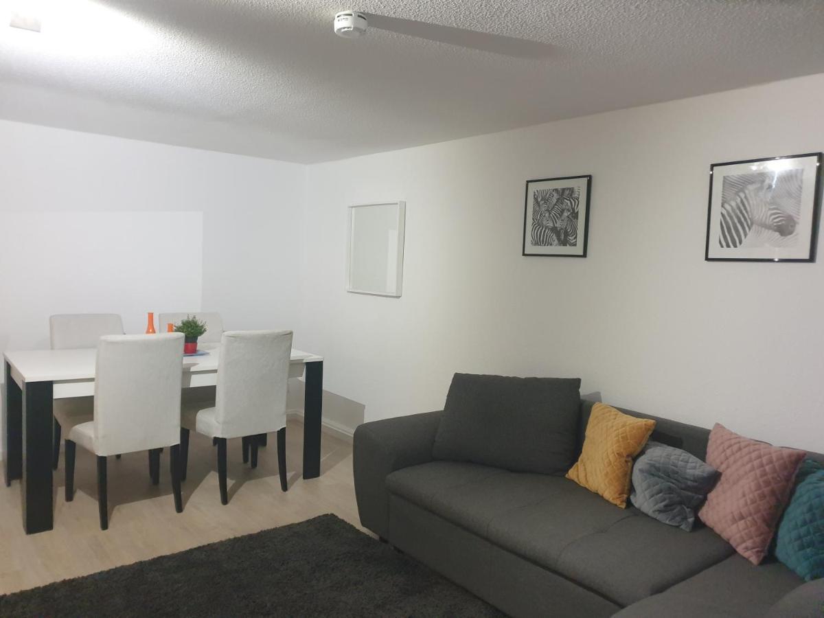 Stylish Accommodation In The Middle Of Wiesbaden Buitenkant foto