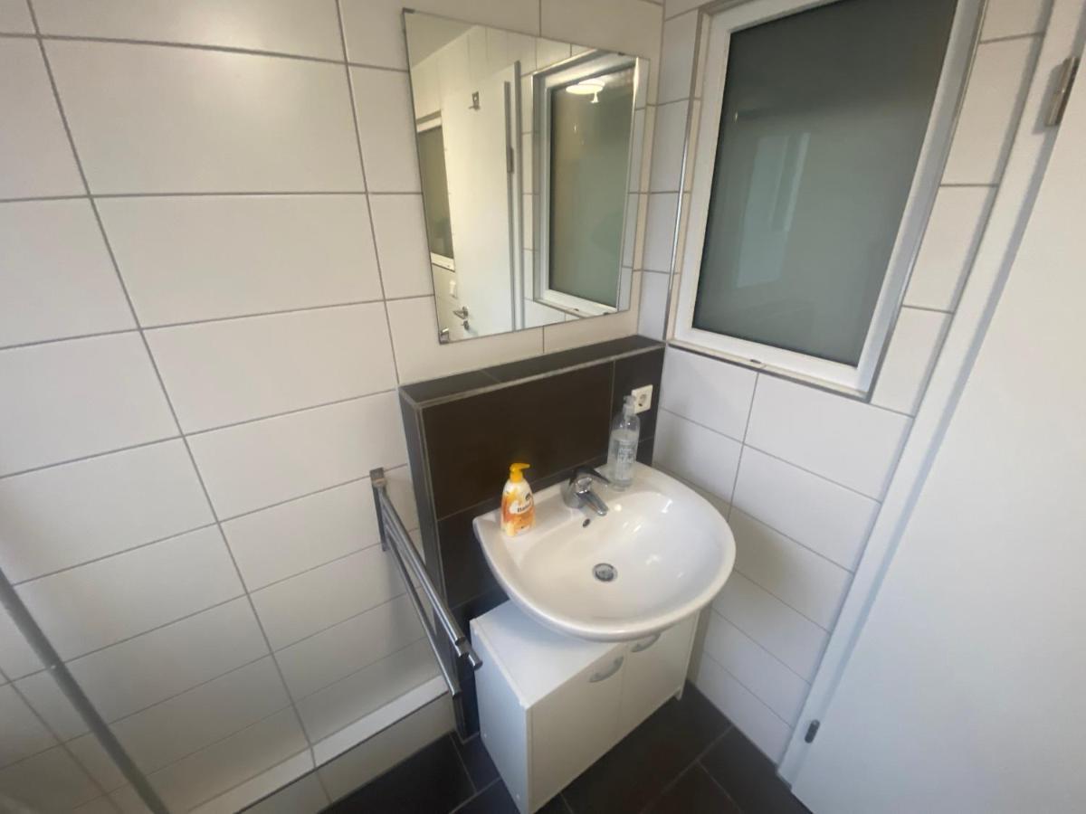 Stylish Accommodation In The Middle Of Wiesbaden Buitenkant foto
